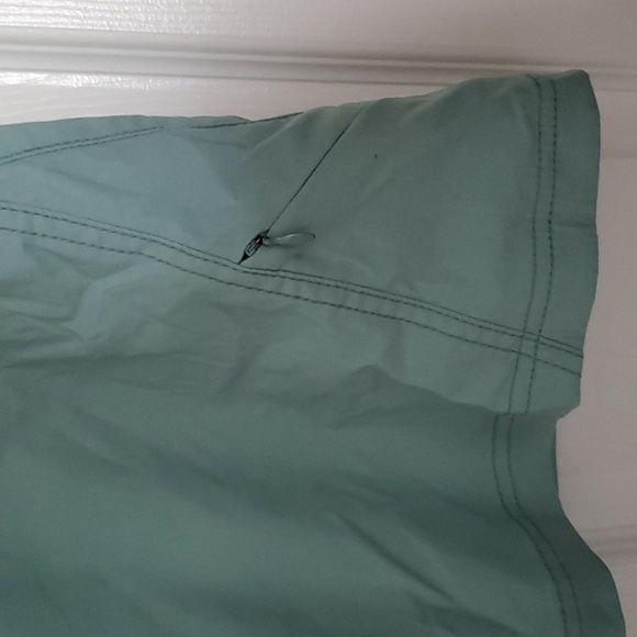 Athleta Seafoam Green Shorts - Picture 2 of 5